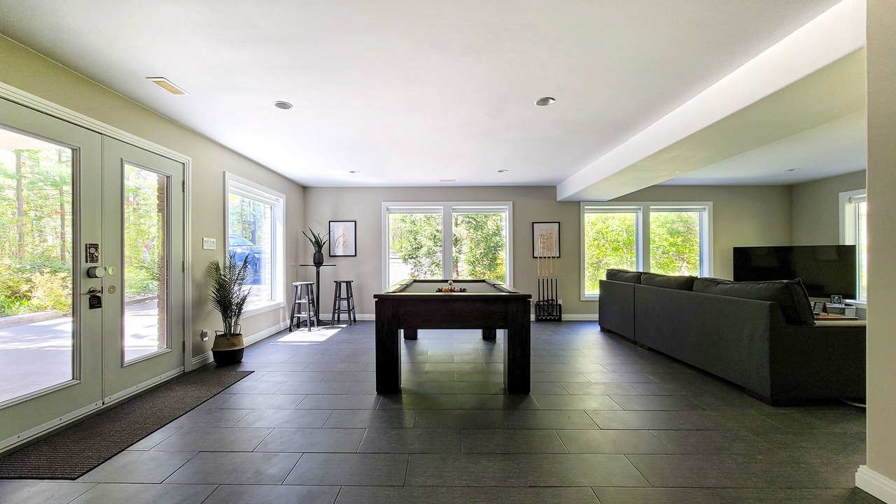 Photo of Bedroom in Grand Bend