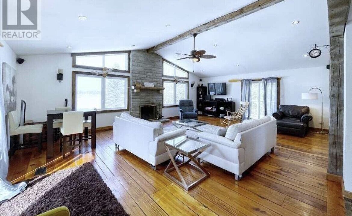 Photo of Livingroom in Kirkfield