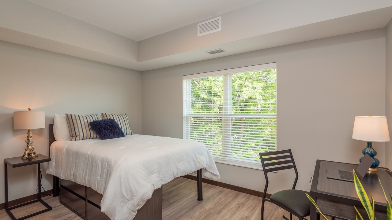 Photo of Bedroom in Merriam Park