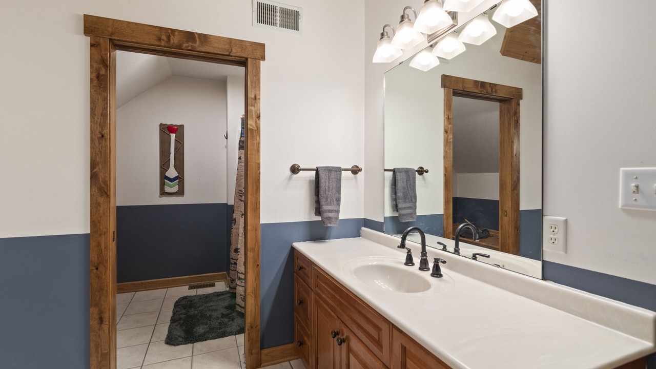 Photo of Bathroom in Cuyuna
