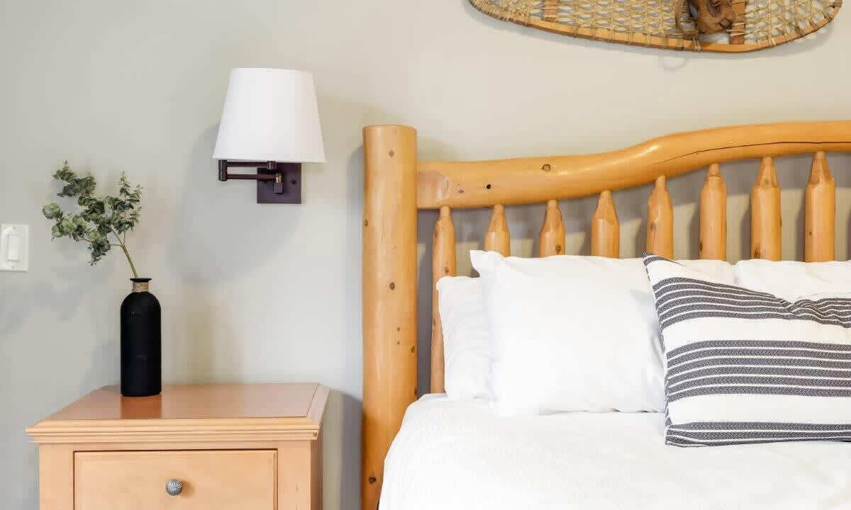 Photo of Bedroom in Calabogie