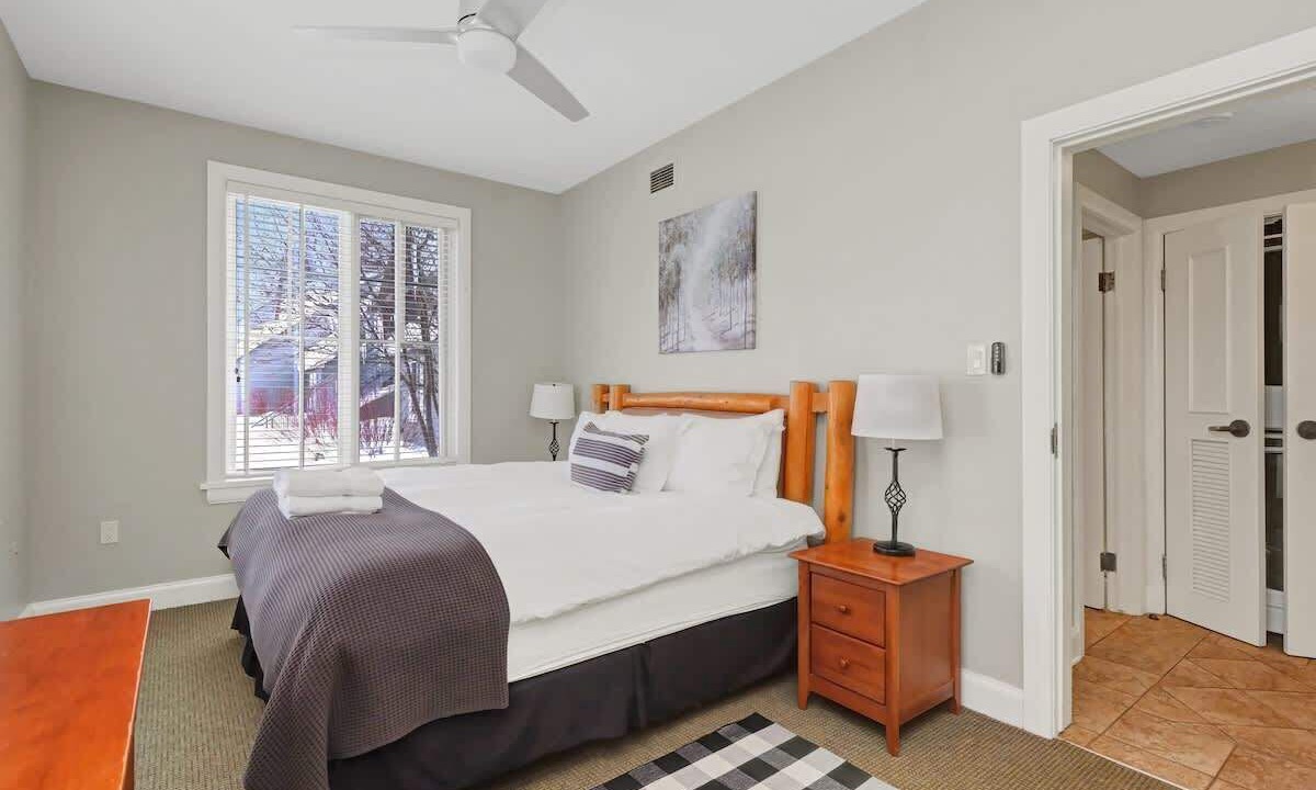 Photo of Bedroom in Calabogie
