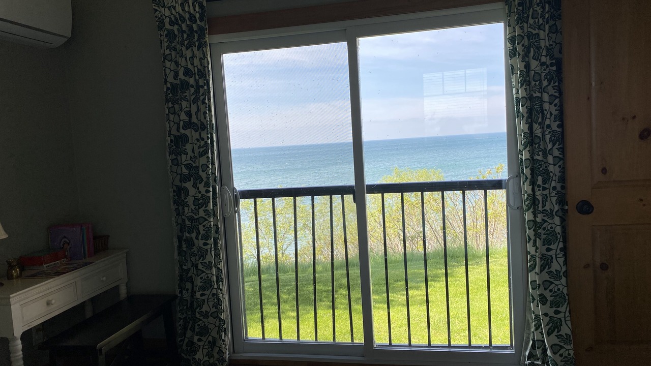 Photo of Bedroom in Louth