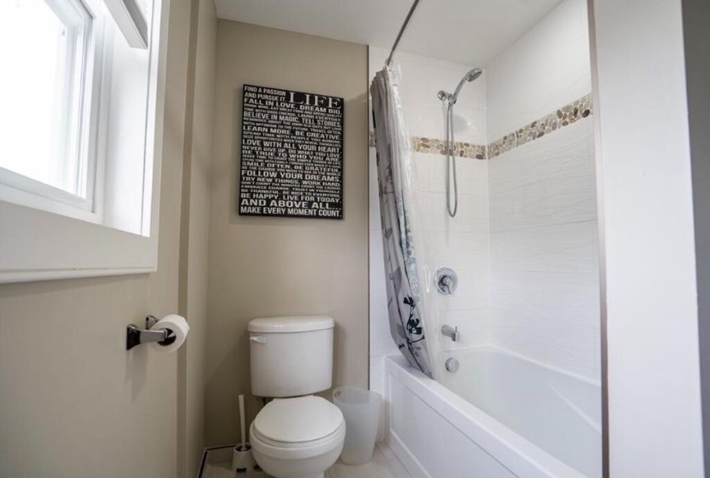 Photo of Bathroom in Grand Bend