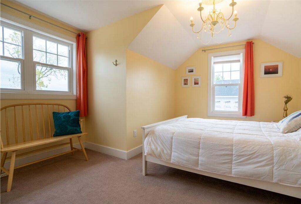 Photo of Bedroom in Grand Bend