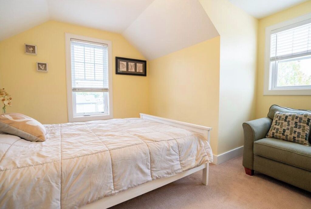 Photo of Bedroom in Grand Bend