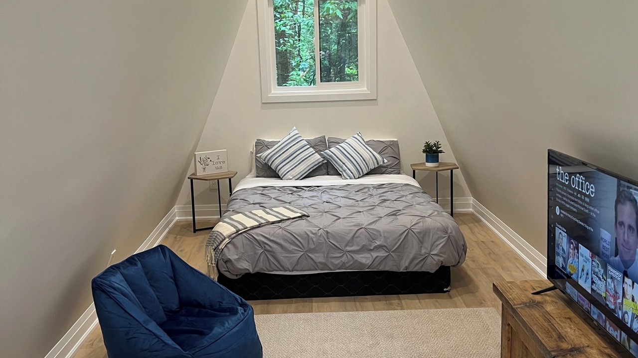 Photo of Bedroom in Gooderham
