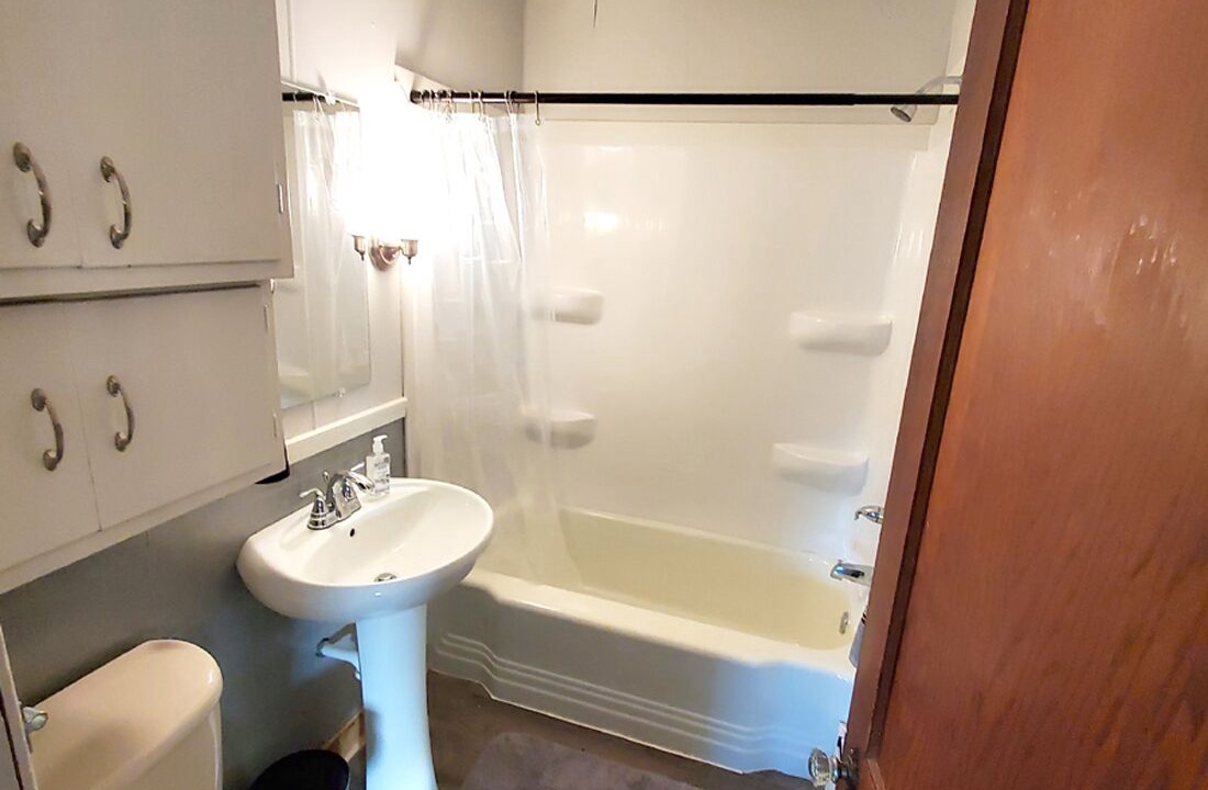 Photo of Bathroom in Sleepy Eye