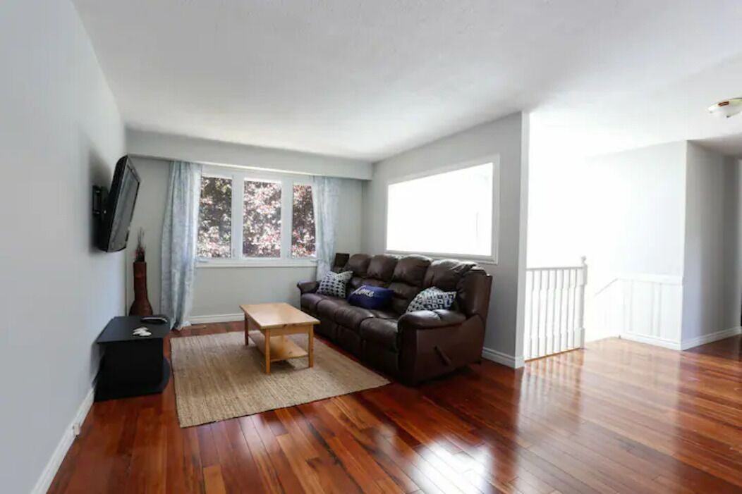 Photo of Livingroom in Orillia