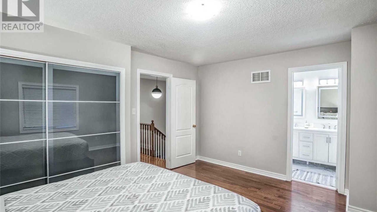 Photo of Bedroom in Central Erin Mills