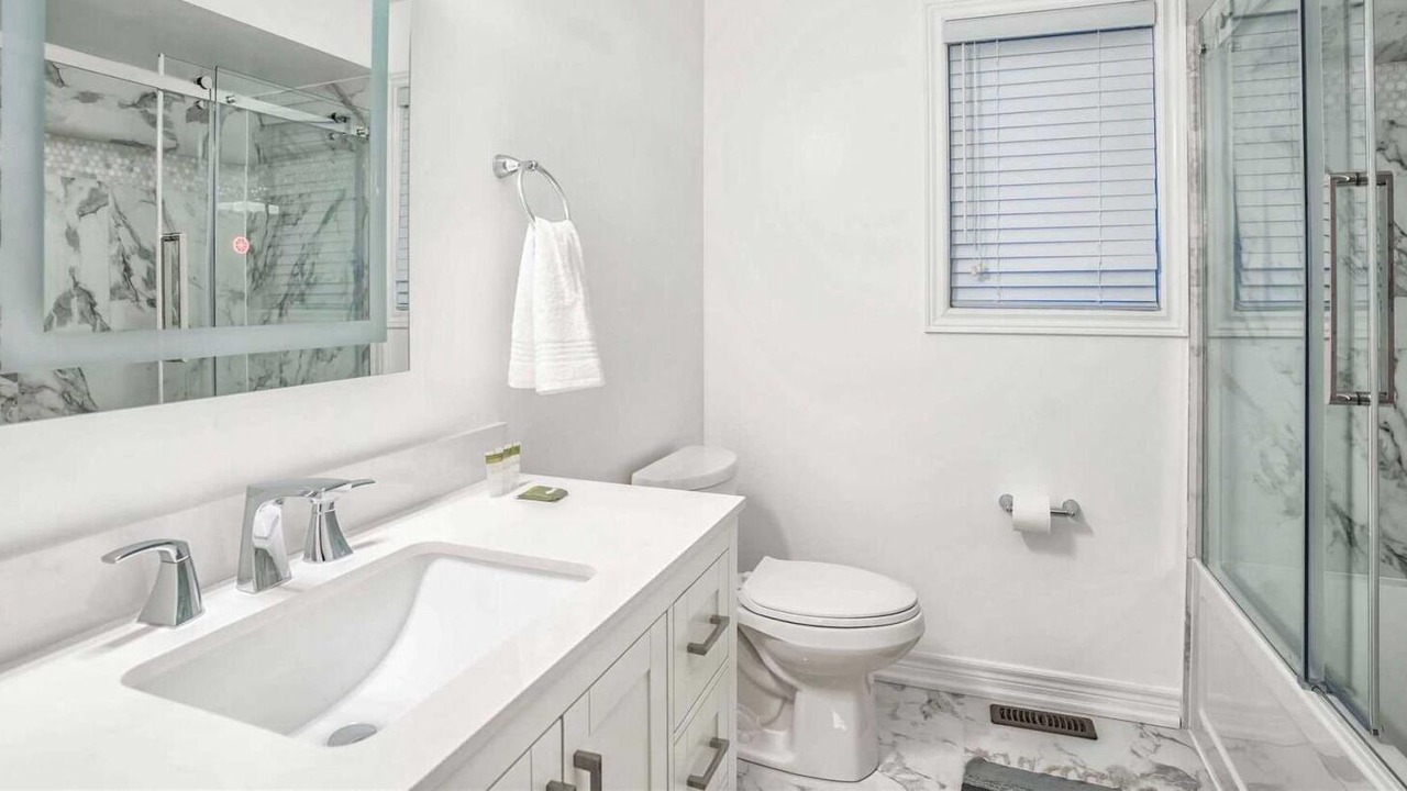 Photo of Bathroom in Central Erin Mills