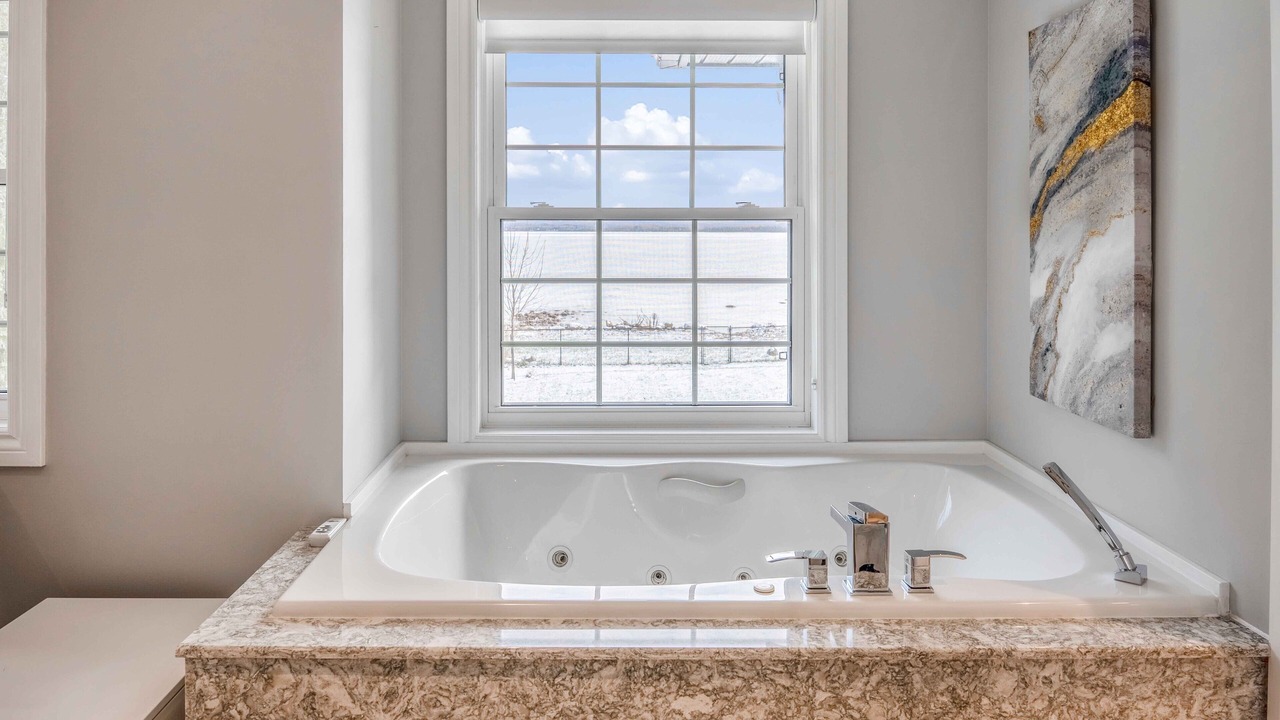Photo of Bathroom in Georgian Bluffs