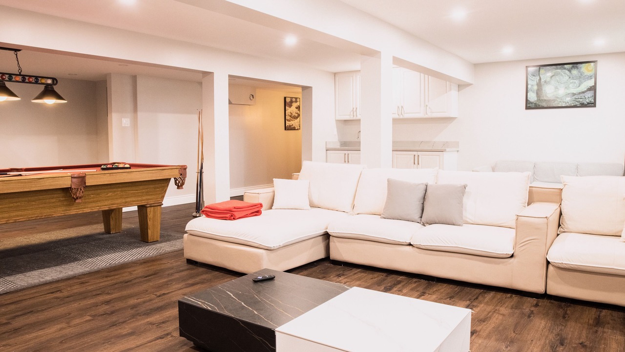 Photo of Livingroom in Omemee