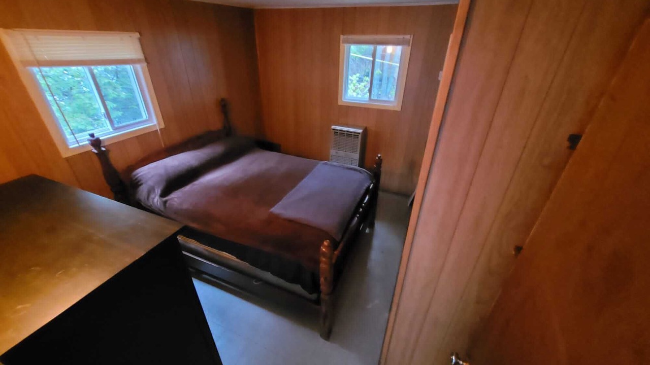 Photo of Bedroom in Unorganized Centre Parry Sound