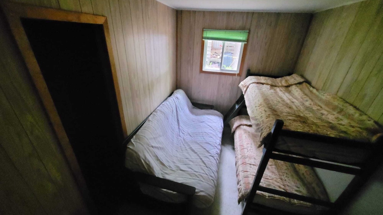 Photo of Bedroom in Unorganized Centre Parry Sound