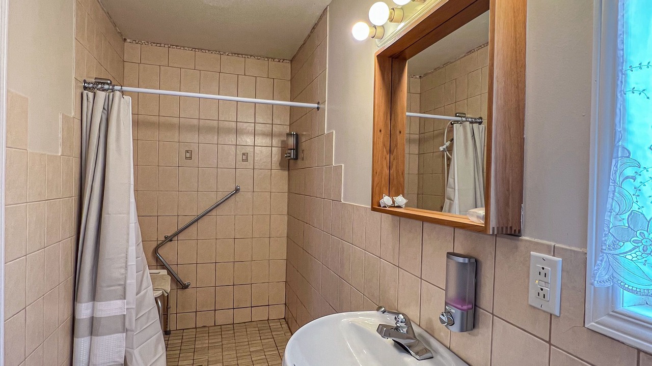 Photo of Bathroom in Magnetawan