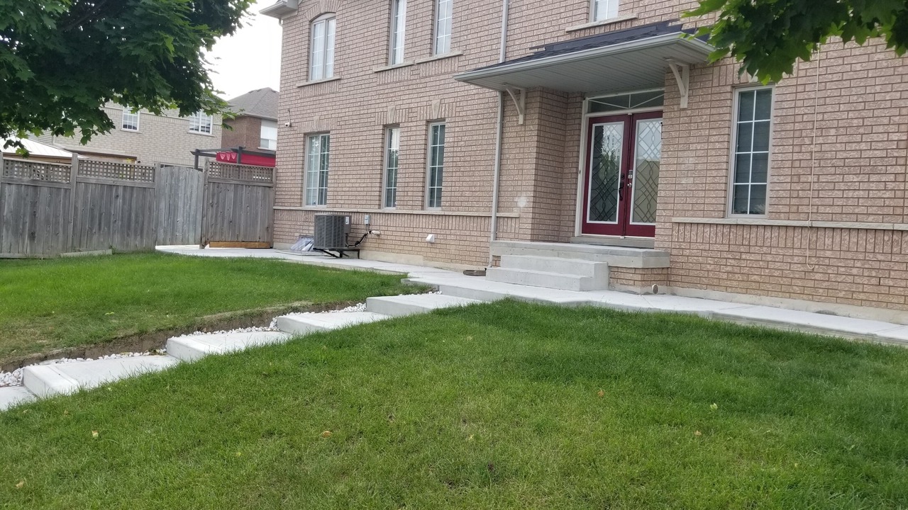 Photo of Outdoor in Churchill Meadows