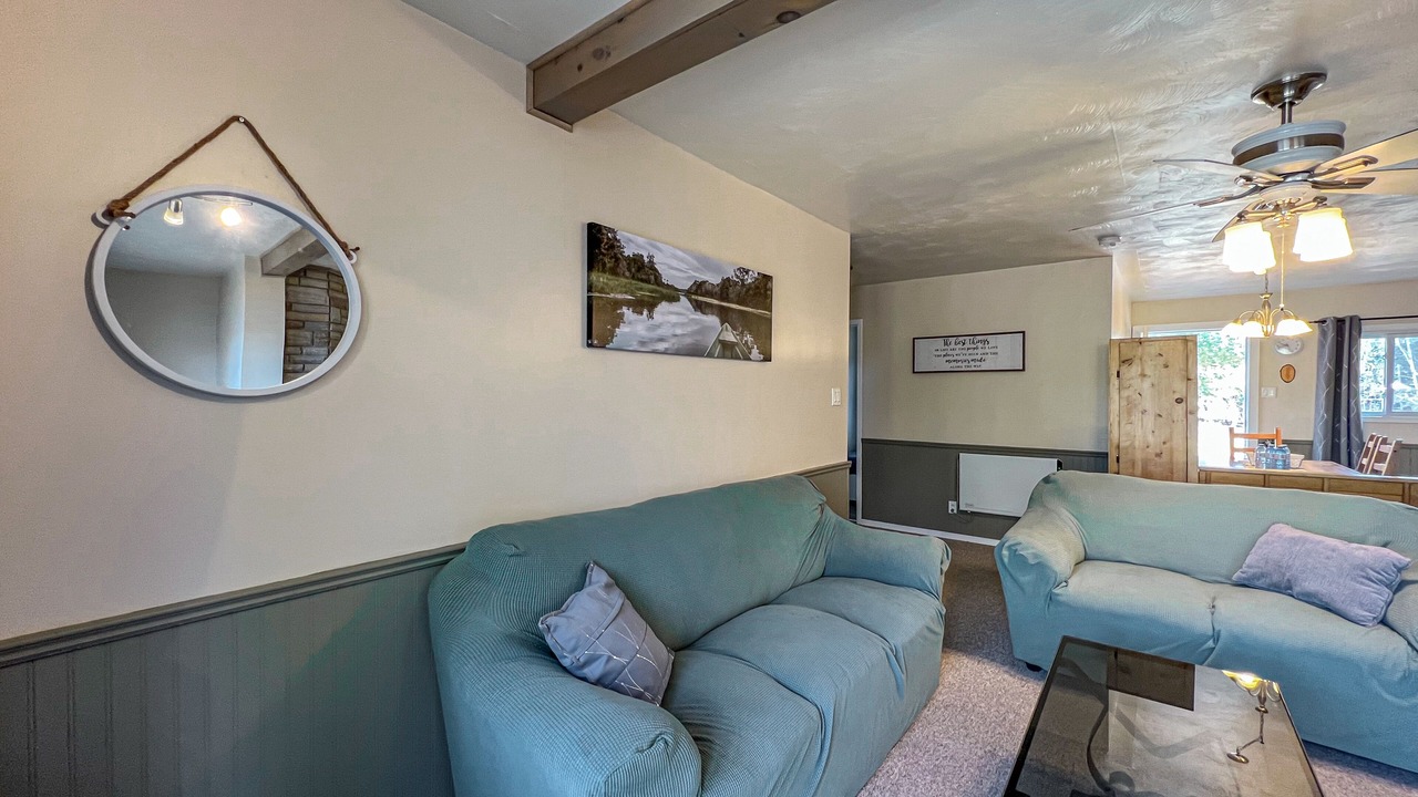 Photo of Livingroom in Magnetawan