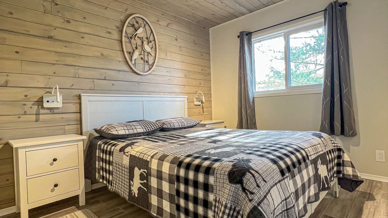 Photo of Bedroom in Magnetawan