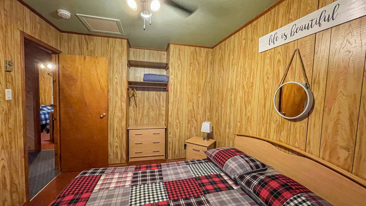 Photo of Bedroom in Magnetawan
