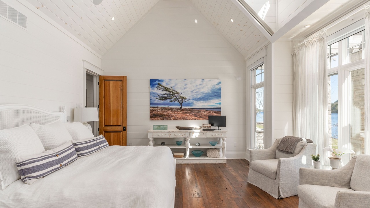 Photo of Bedroom in Georgian Bay
