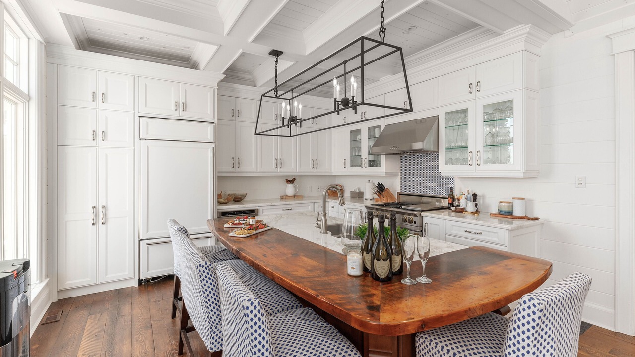 Photo of Kitchen in Georgian Bay