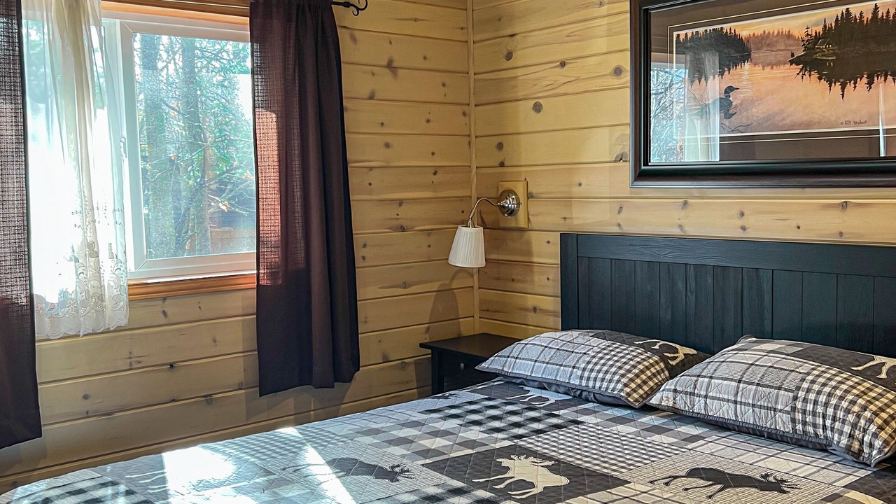 Photo of Bedroom in Magnetawan