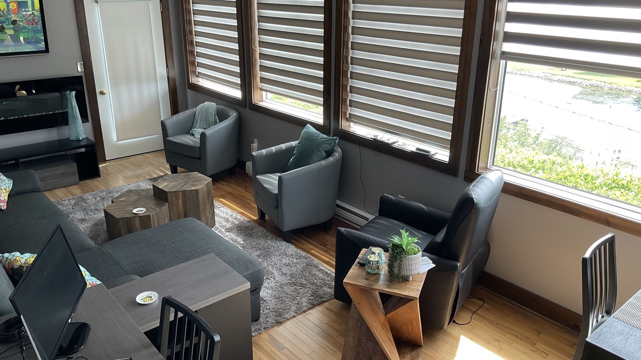 Photo of Livingroom in St. Williams