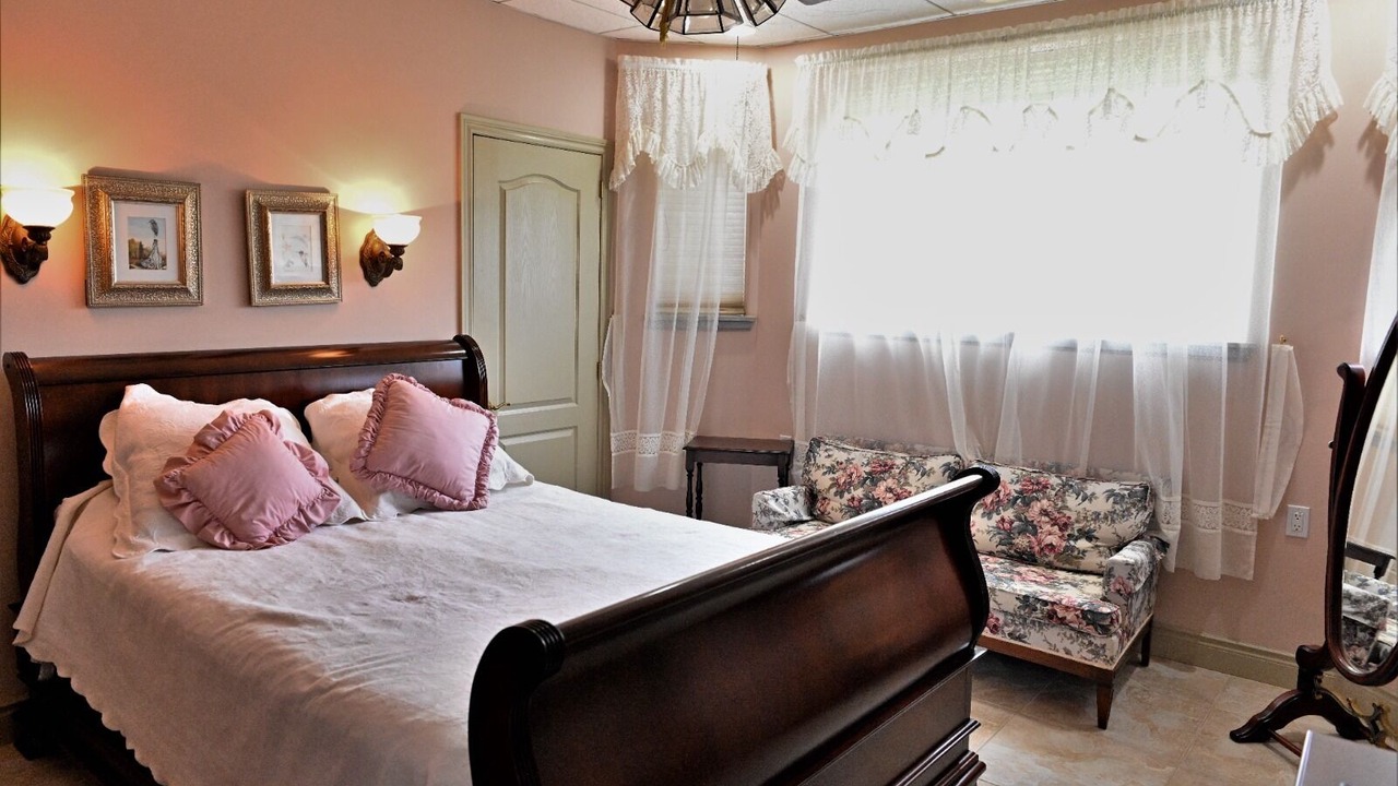 Photo of Bedroom in Lighthouse Cove