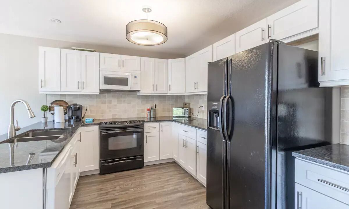 Photo of Kitchen in Grand Bend