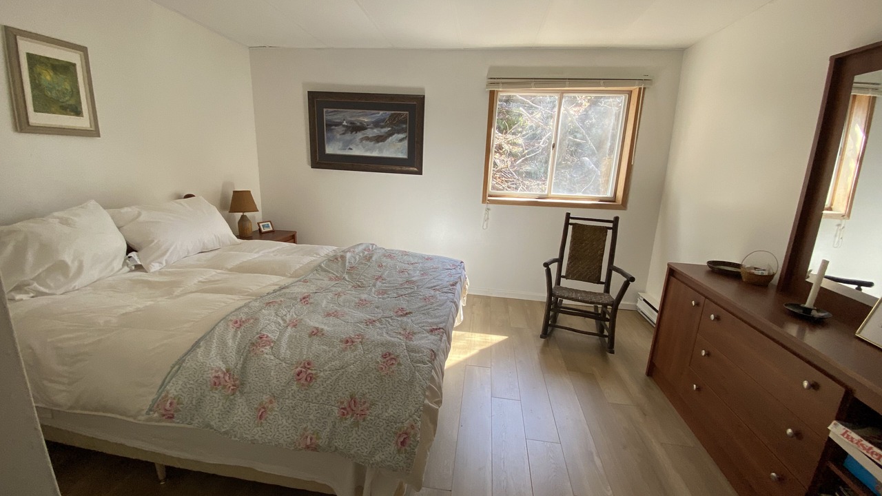 Photo of Bedroom in Frontenac