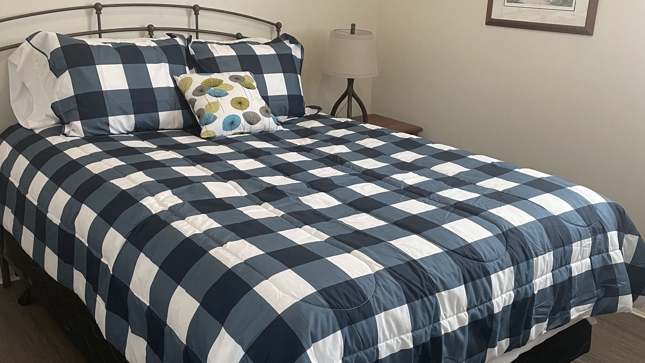 Photo of Bedroom in Port Stanley
