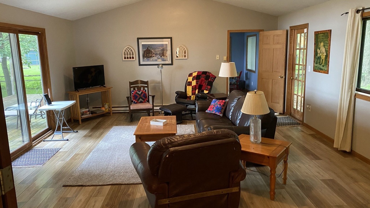 Photo of Livingroom in New London