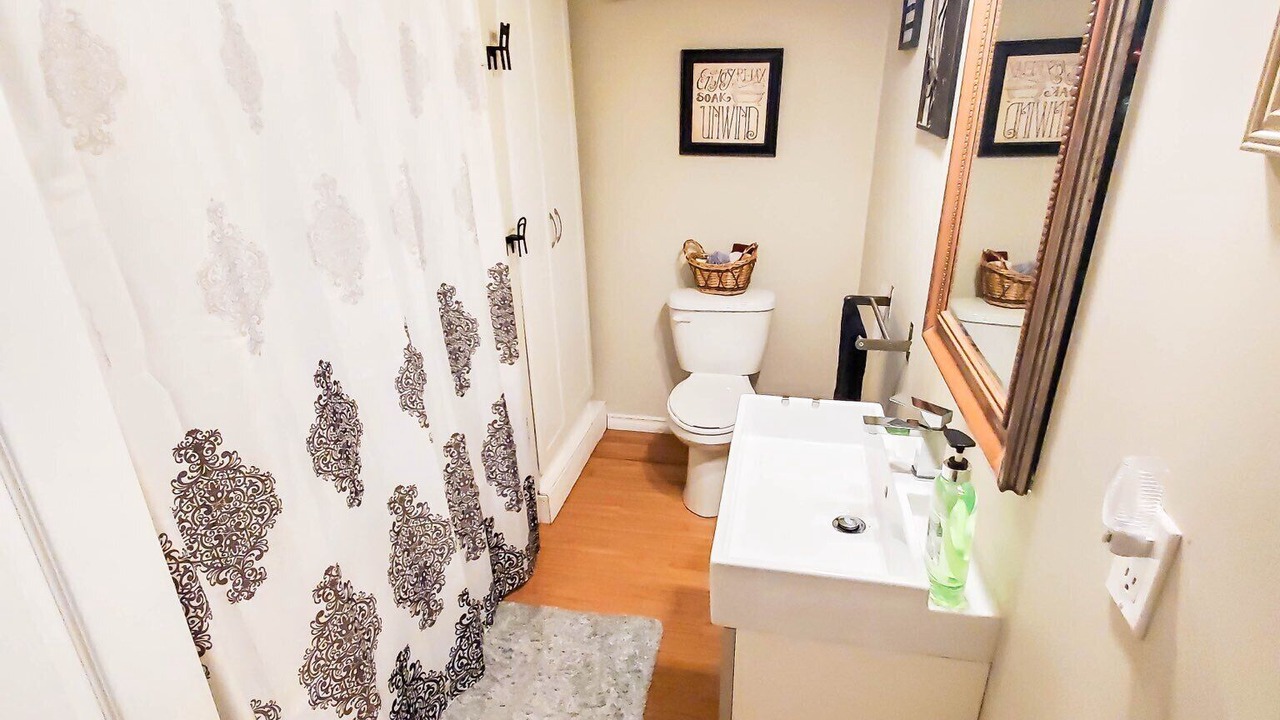 Photo of Bathroom in Gravenhurst