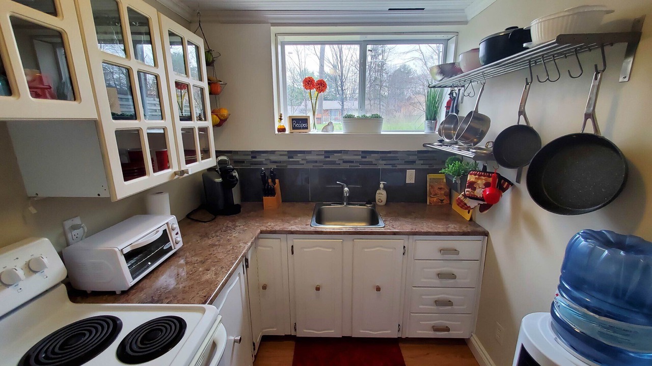Photo of Kitchen in Gravenhurst