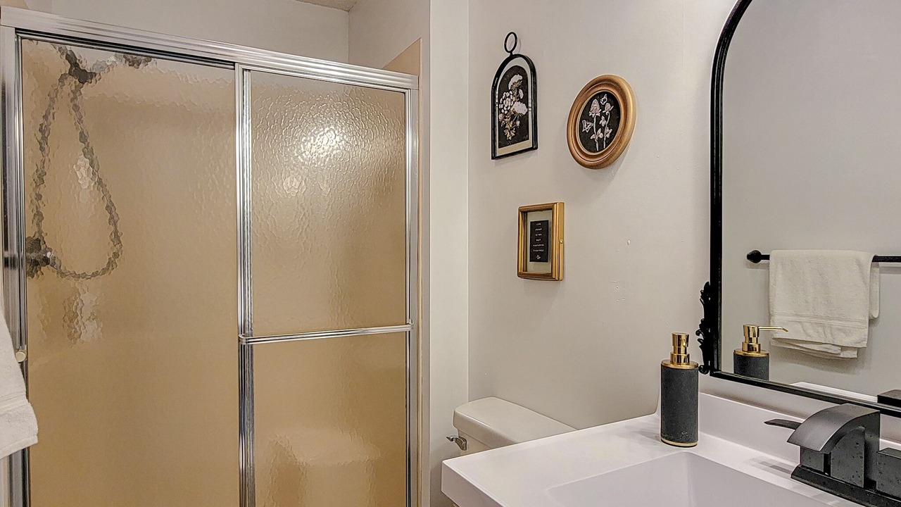 Photo of Bathroom in Bemidji