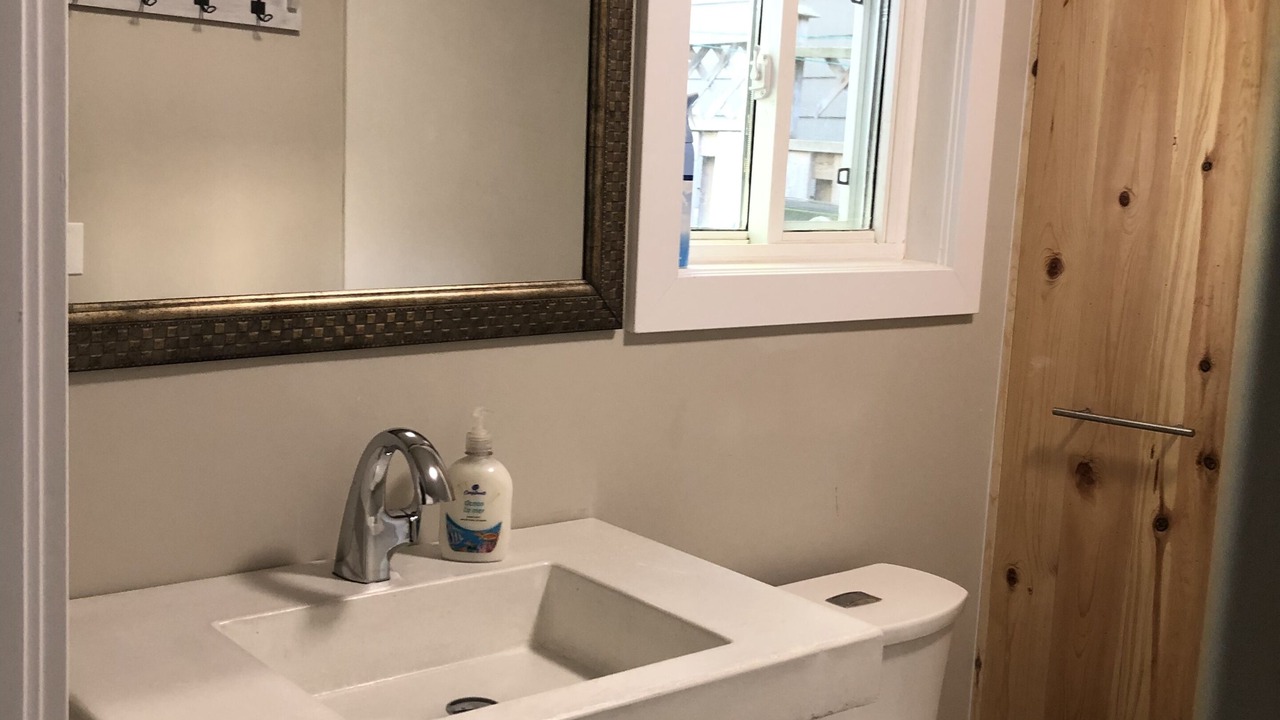 Photo of Bathroom in Grand Bend