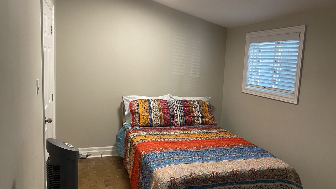 Photo of Bedroom in Grand Bend
