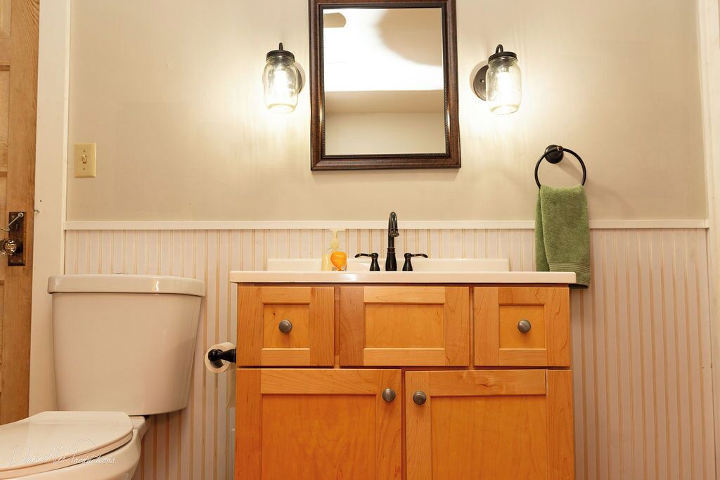 Photo of Bathroom in Isle