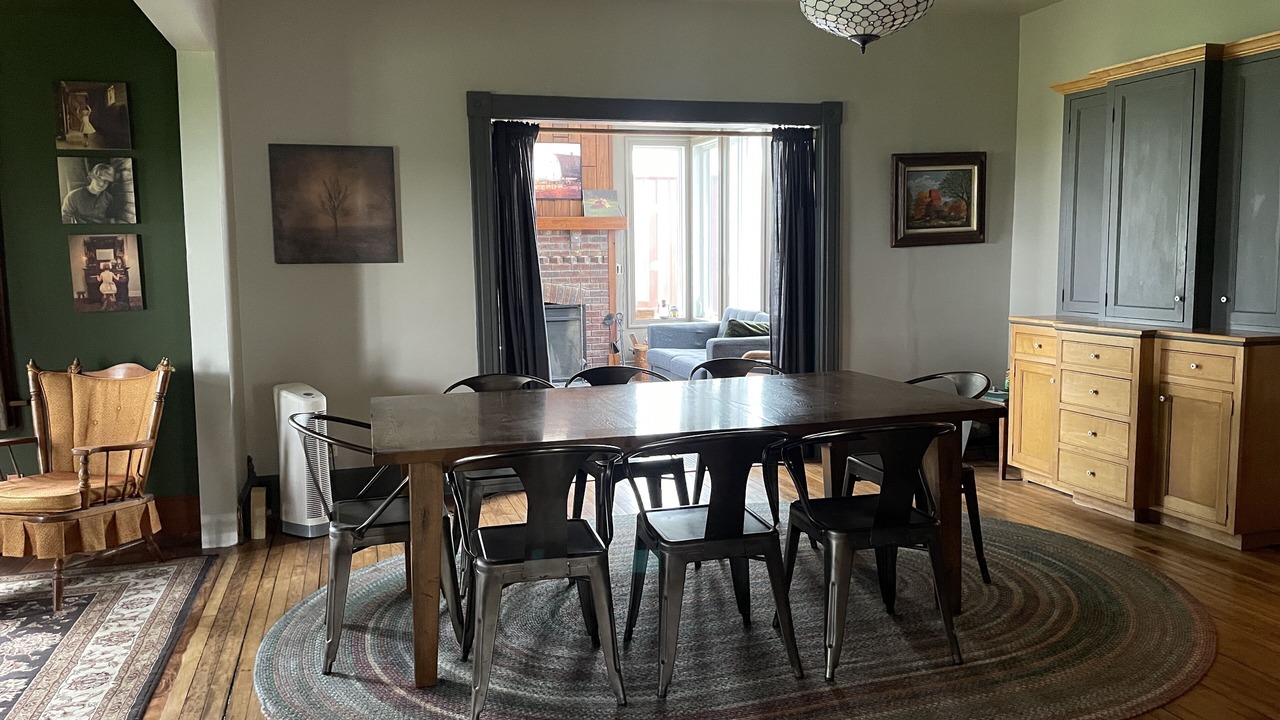 Photo of Livingroom in Cottonwood County