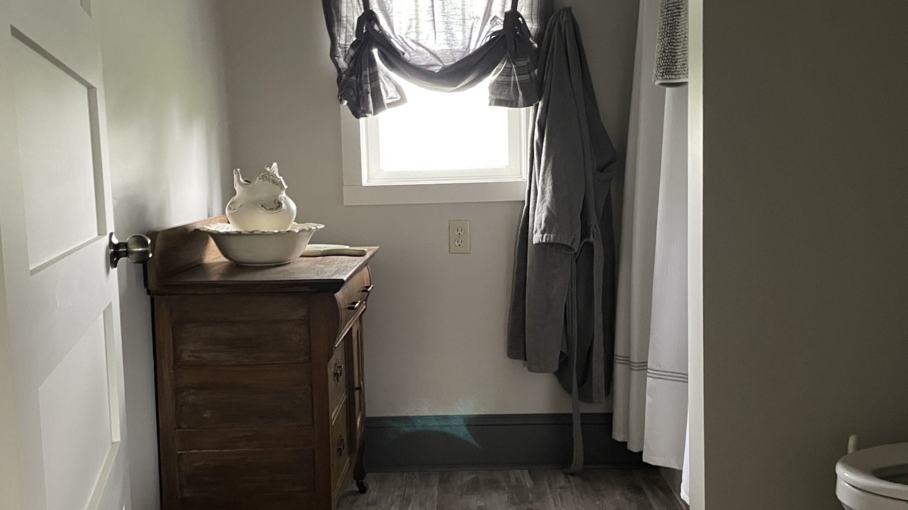 Photo of Bathroom in Cottonwood County