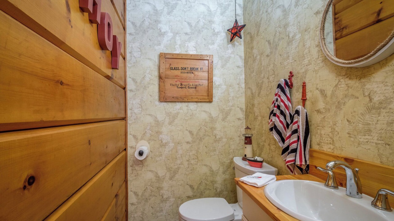 Photo of Bathroom in Port Dover