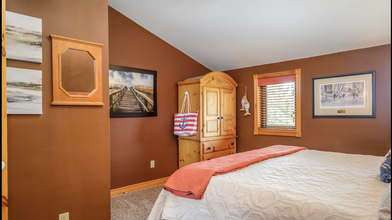 Photo of Bedroom in Port Dover