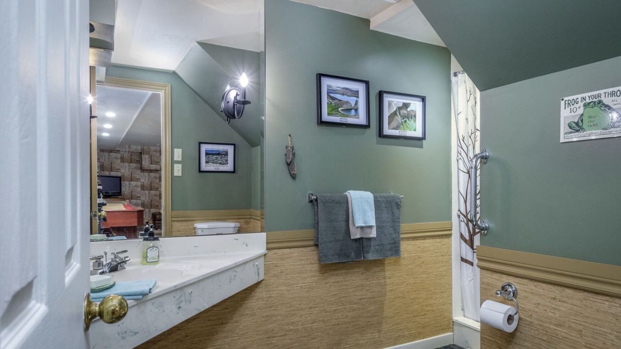 Photo of Bathroom in Port Dover