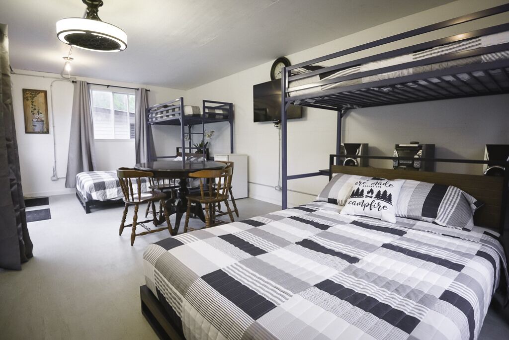Photo of Bedroom in Isaacs Glen