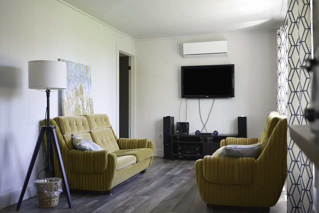 Photo of Livingroom in Isaacs Glen