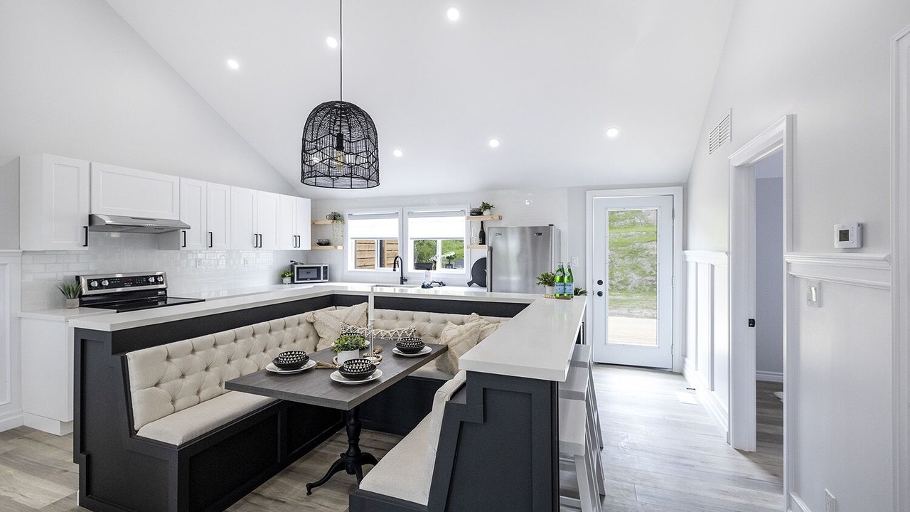 Photo of Kitchen in Scugog