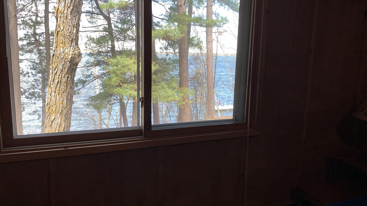 Photo of Bedroom in Longville