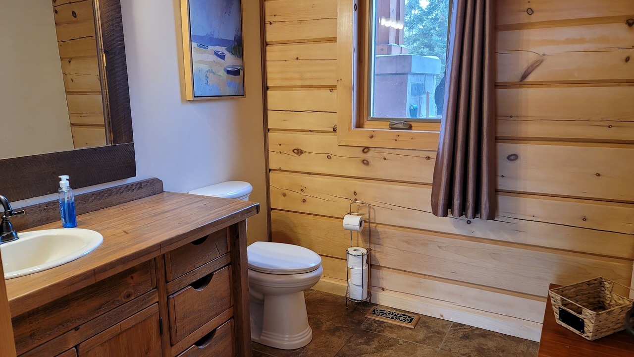 Photo of Bathroom in Cumberland Beach