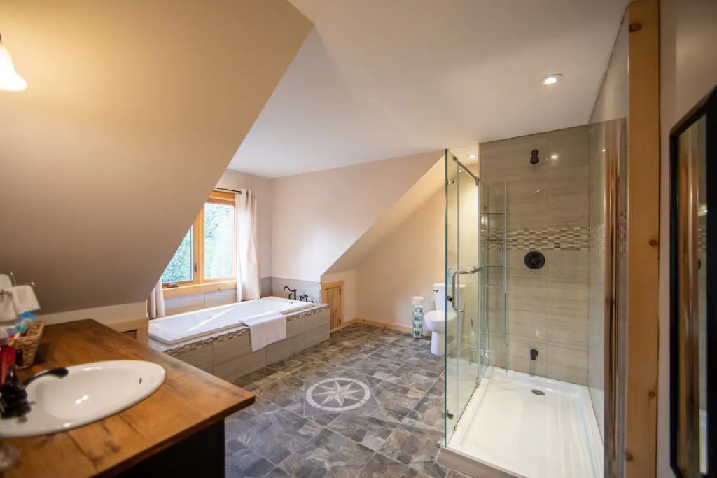 Photo of Bathroom in Cumberland Beach